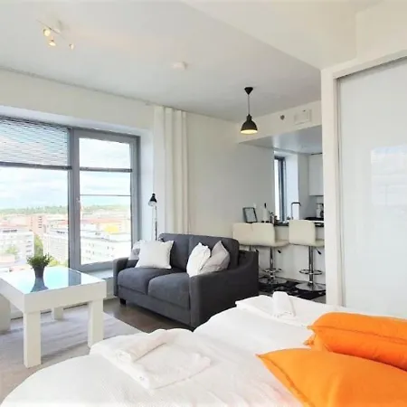 Apartment Kotimaailma - Upea Ylaekerroksen - Itsenaeisyydenkatu *